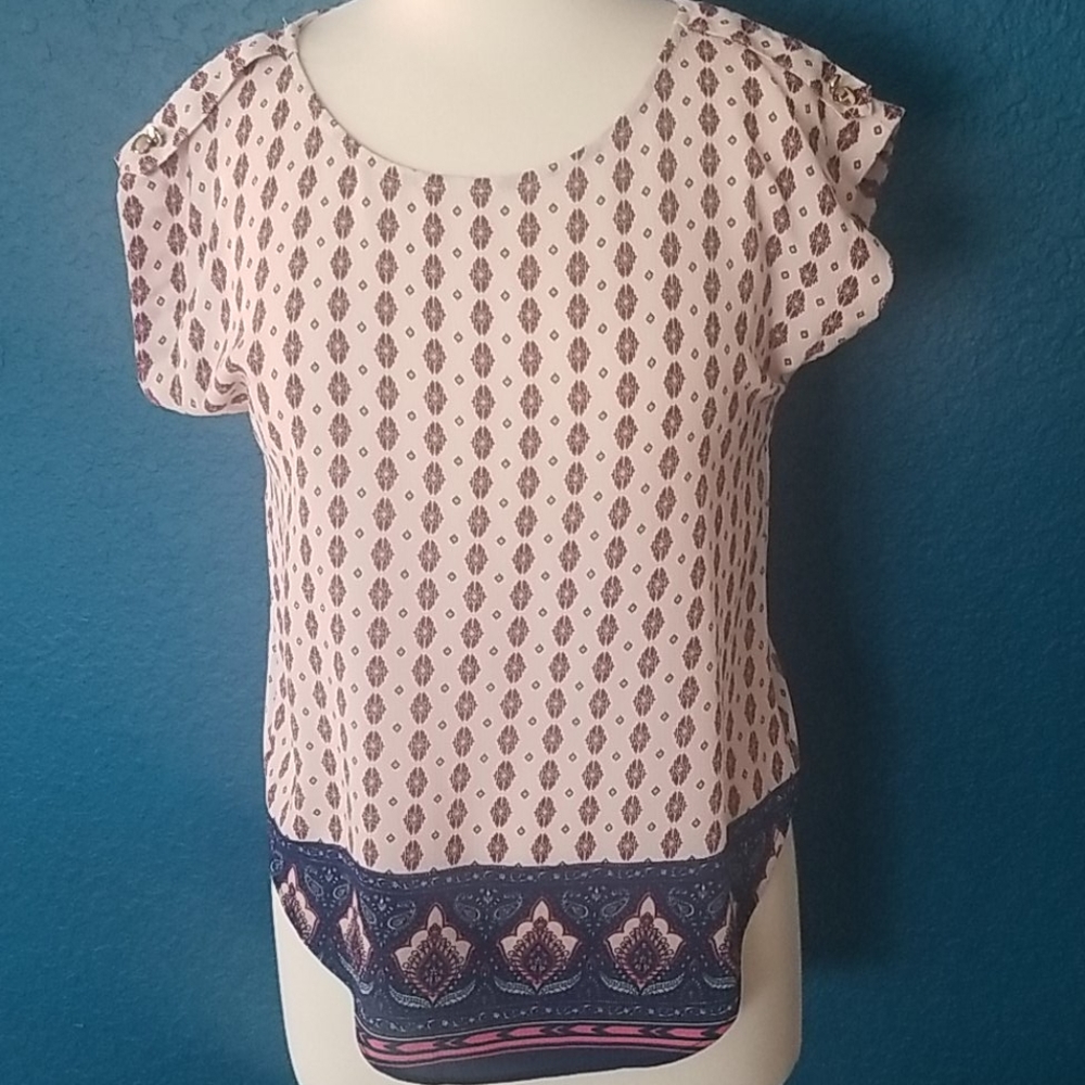 🔥5/$20 Cute top